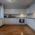 Longyearbyen Apartment *