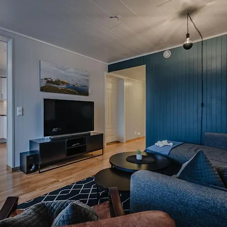 Longyearbyen Apartment Апартаменты *