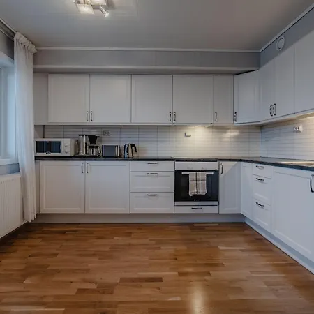 Longyearbyen Apartment *